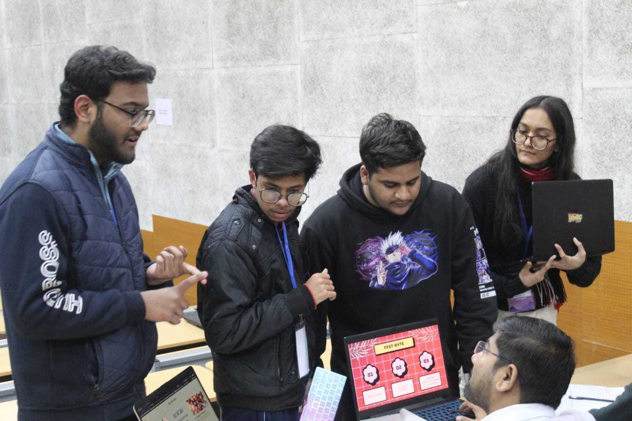 Pitching the project to judges at a fest
